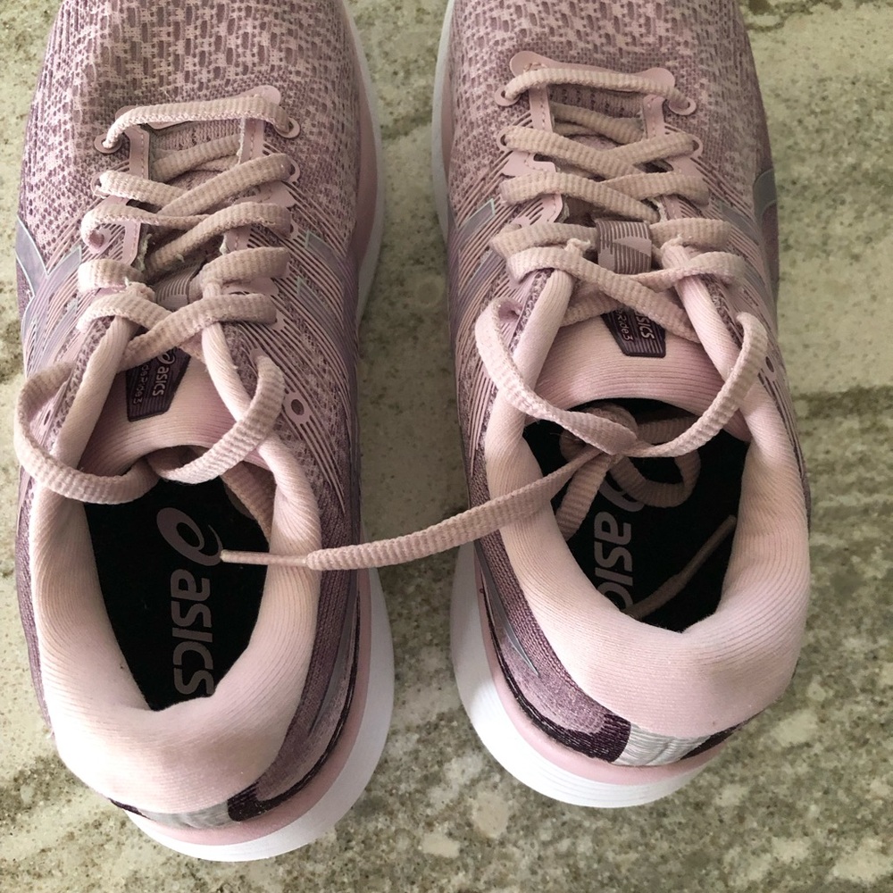 ASICS Pink Running Shoes - Picture 5 of 9